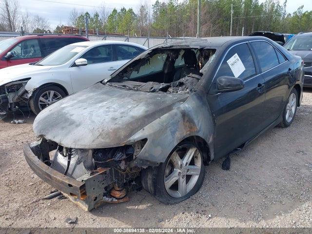 Toyota CAMRY SE 2014 4T1BF1FK9EU320953 Image 2