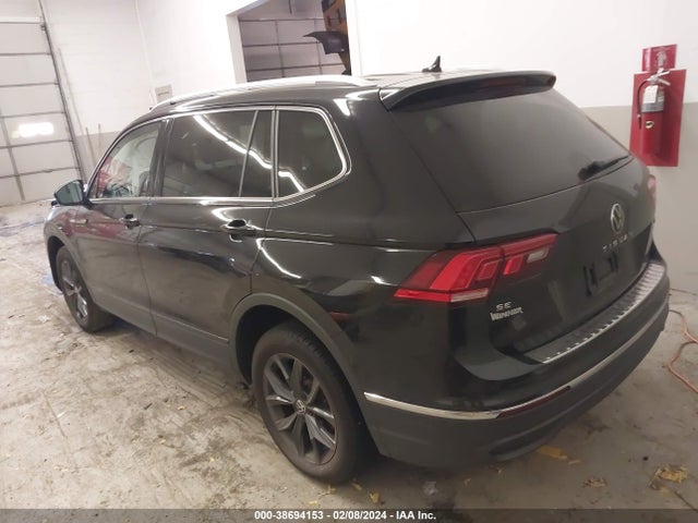3VV2B7AX0NM127196 Volkswagen Tiguan 2.0t Se