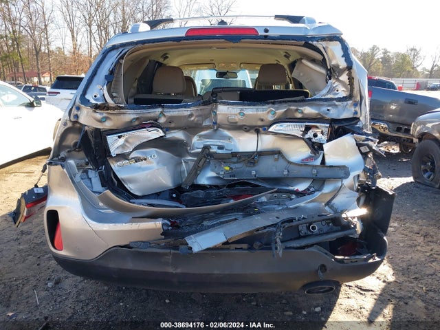 KIA SORENTO LX 2015 5XYKT3A69FG570117 Image 16