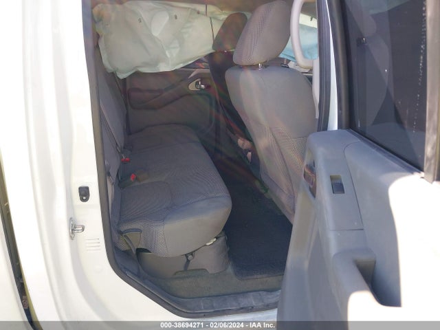 Nissan Frontier Sv 2017 1N6AD0ER7HN716454 Image 8
