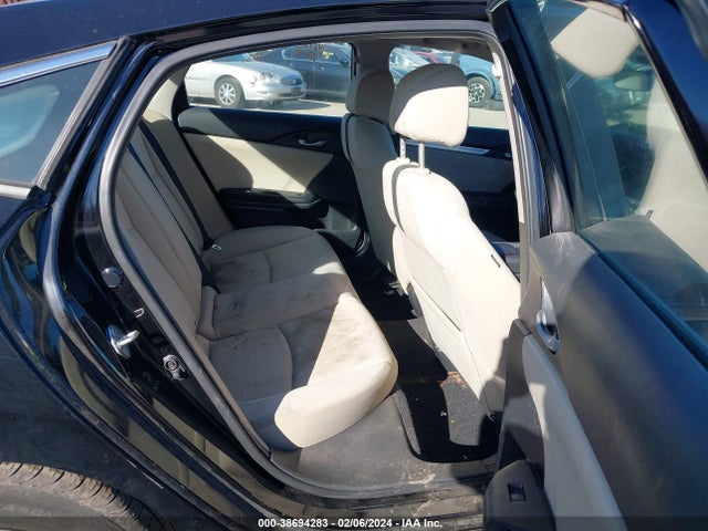 Honda CIVIC EX 2018 2HGFC2F83JH517706 Image 8