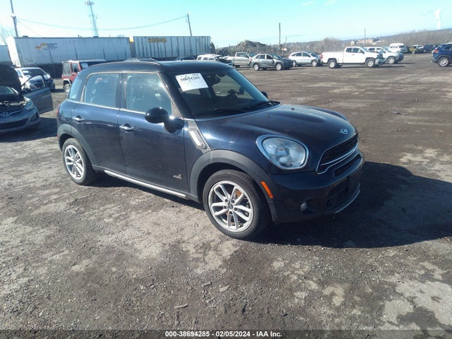 2015 MINI COUNTRYMAN WMWZC5C59FWP46260 Photo 0