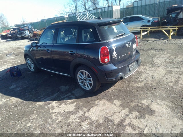 2015 MINI COUNTRYMAN WMWZC5C59FWP46260 Photo 2