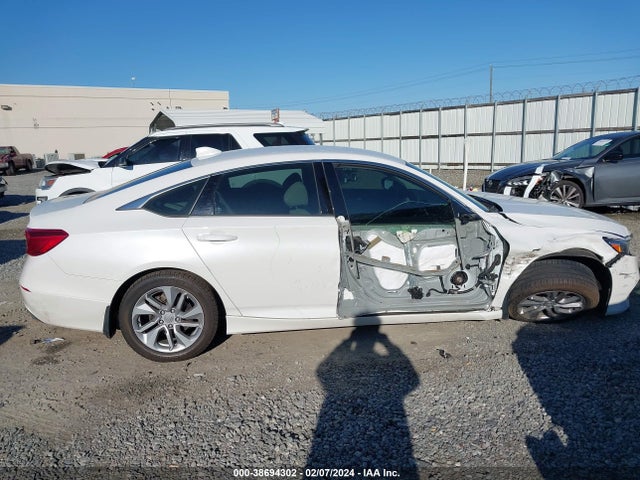 Honda ACCORD LX 2018 1HGCV1F17JA208152 Image 13