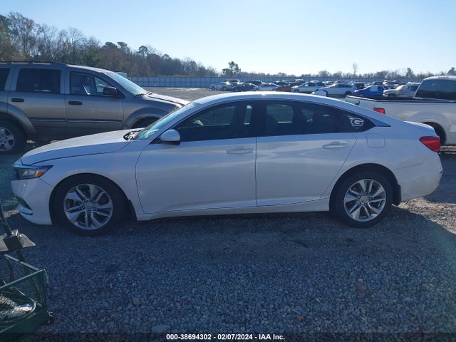 Honda ACCORD LX 2018 1HGCV1F17JA208152 Image 14