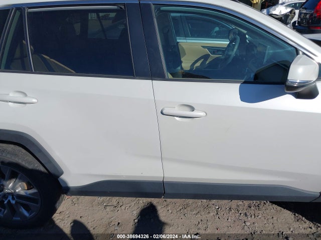 Toyota Rav4 Xle Premium 2021 2T3C1RFV2MW107893 Image 13