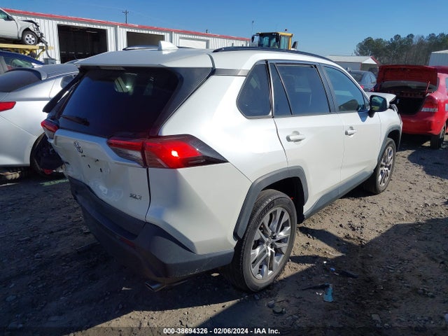 Toyota Rav4 Xle Premium 2021 2T3C1RFV2MW107893 Image 4
