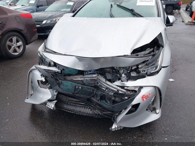 Toyota Prius Prime Plus 2017 JTDKARFP6H3017619 Image 6