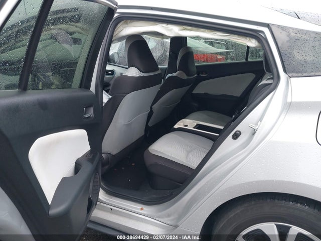 Toyota Prius Prime Plus 2017 JTDKARFP6H3017619 Image 8