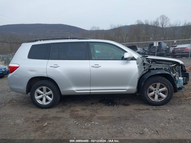 2008 TOYOTA HIGHLANDER VIN: JTEDS41A182050153