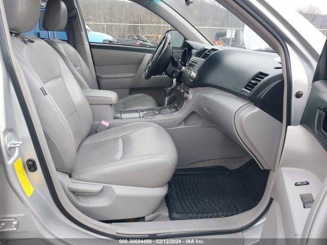 2008 TOYOTA HIGHLANDER VIN: JTEDS41A182050153