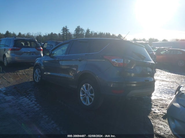 Ford ESCAPE SE 2017 1FMCU9G91HUE61282 Image 3