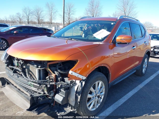 2018 NISSAN ROGUE SV VIN: 5N1AT2MV8JC843310