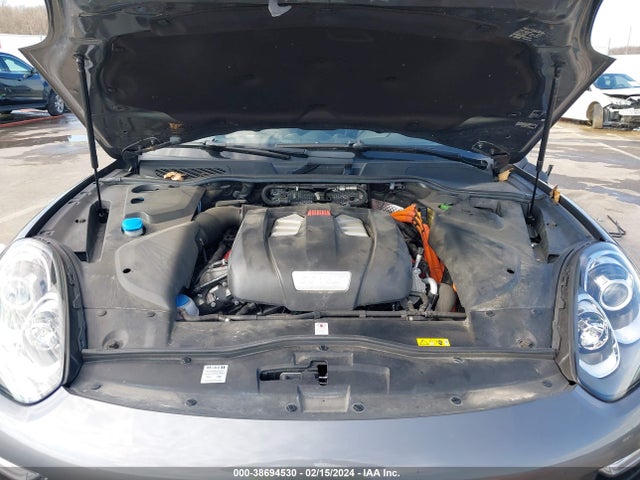 2017 PORSCHE CAYENNE E-HYBRID WP1AE2A20HLA71130 Photo 9