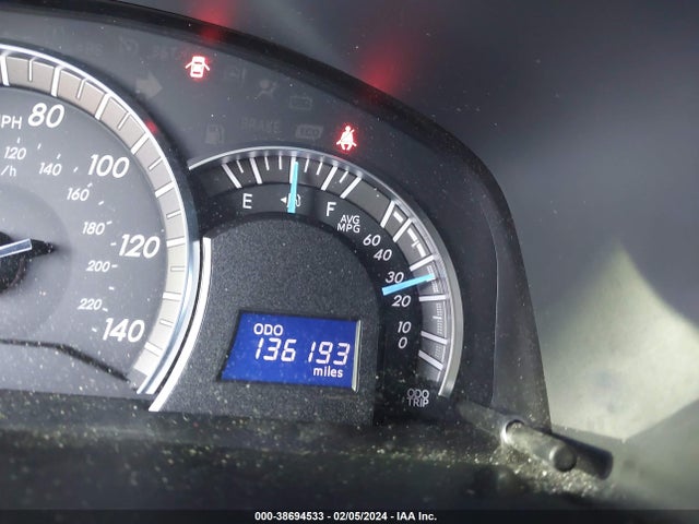 2014 TOYOTA CAMRY SE VIN: 4T1BF1FK2EU440495