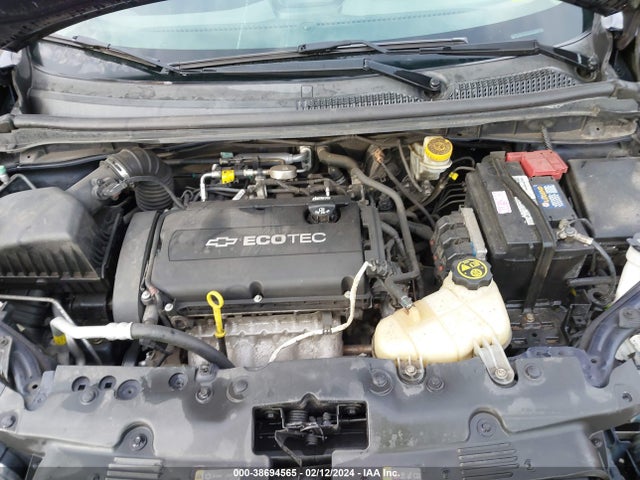 Chevrolet Sonic Lt Auto 2015 1G1JC5SH9F4150369 Image 10