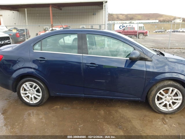 Chevrolet Sonic Lt Auto 2015 1G1JC5SH9F4150369 Image 13