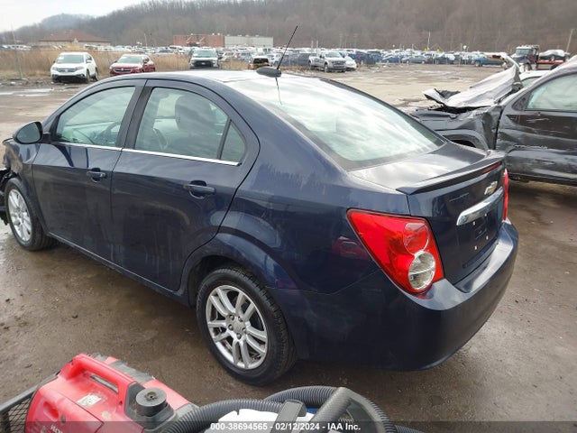 Chevrolet Sonic Lt Auto 2015 1G1JC5SH9F4150369 Image 3