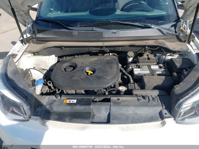 KIA SOUL + 2017 KNDJP3A52H7421572 Image 10