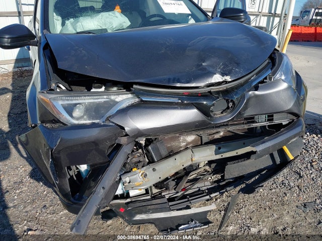 Toyota RAV4 LE 2018 2T3ZFREV8JW436848 Image 6