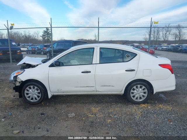 Nissan Versa 1.6 S 2015 3N1CN7AP9FL821213 Image 14
