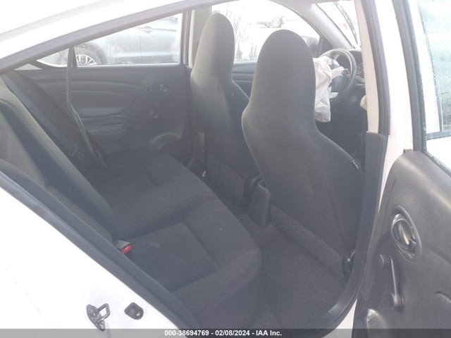Nissan Versa 1.6 S 2015 3N1CN7AP9FL821213 Image 8