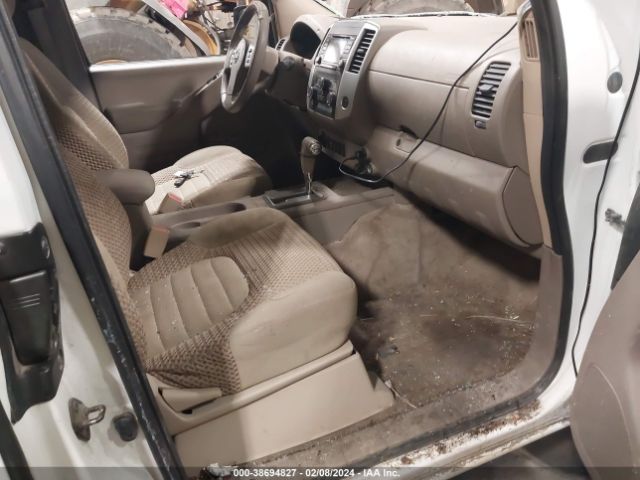 1N6AD0CW8FN734953 Nissan Frontier Sv