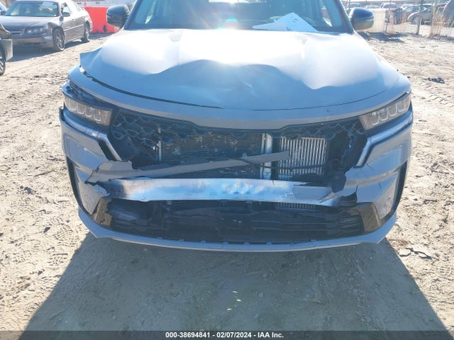 2022 KIA SORENTO EX VIN: 5XYRH4LFXNG132448