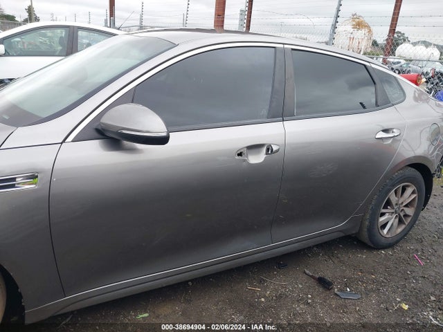 KIA Optima Lx 2018 5XXGT4L35JG198030 Image 15