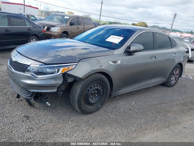 KIA Optima Lx 2018 5XXGT4L35JG198030 Image 2