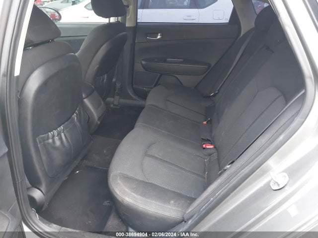 KIA Optima Lx 2018 5XXGT4L35JG198030 Image 8