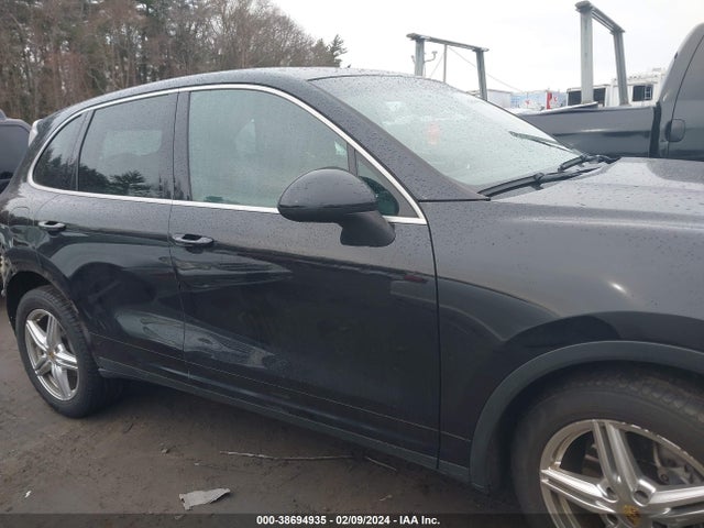 WP1AA2A22ELA90222 Porsche Cayenne Platinum Edition