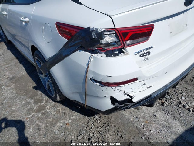 KIA Optima S 2019 5XXGT4L32KG373674 Image 18