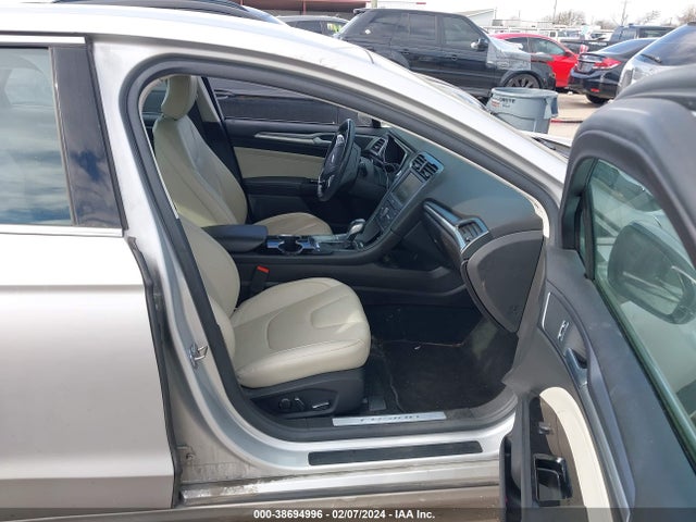 3FA6P0RU0GR127178 Ford Fusion