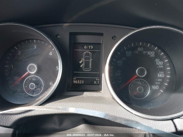 3VWPL7AJ5EM627915 Volkswagen Jetta Sportwagen 2.0l Tdi