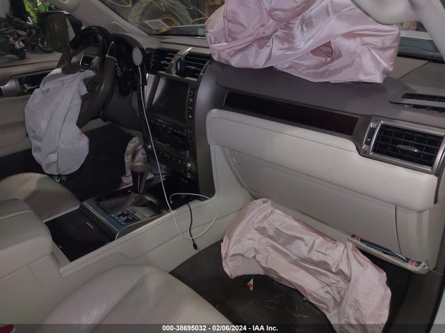 Lexus 460 Premium 2019 JTJBM7FX5K5239234 Image 5
