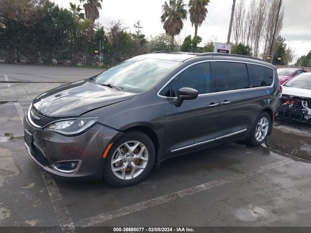 2C4RC1BG0HR655002 Chrysler Pacifica