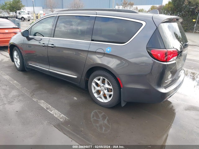 2C4RC1BG0HR655002 Chrysler Pacifica