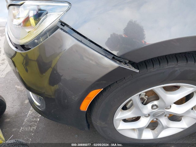 2C4RC1BG0HR655002 Chrysler Pacifica