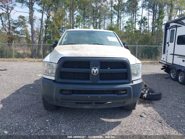 2017 RAM 2500 TRADESMAN 4X4 8' BOX VIN: 3C6TR5HT3HG547079