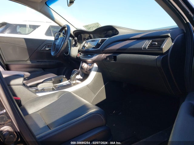 2013 HONDA ACCORD EX-L V-6 VIN: 1HGCR3F89DA004163