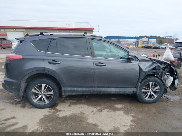 Toyota Rav4 Xle 2018 2T3RFREV7JW820443 Image 13