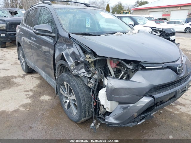 Toyota Rav4 Xle 2018 2T3RFREV7JW820443 Image 6