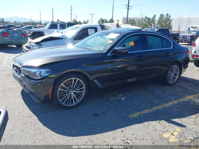 BMW 530I 2019 WBAJA5C54KWW37458 Image 2