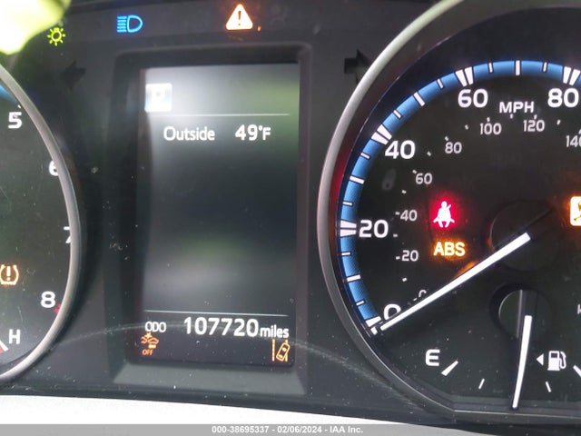 Toyota RAV4 LE 2017 2T3ZFREV9HW380462 Image 15
