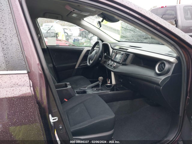 Toyota RAV4 LE 2017 2T3ZFREV9HW380462 Image 5