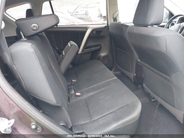 Toyota RAV4 LE 2017 2T3ZFREV9HW380462 Image 8