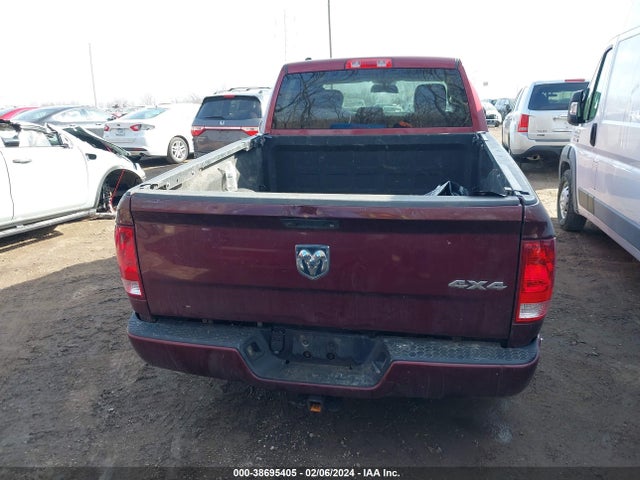 RAM 1500 Express Quad Cab 4x4 6'4 Box 2018 1C6RR7FT1JS284811 Image 16