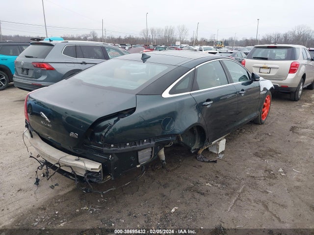 2015 JAGUAR XJ SAJWJ2GD1F8V90801 Photo 3