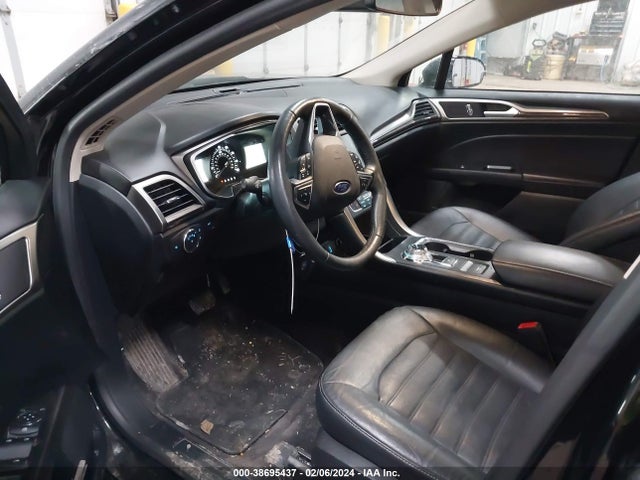 38695437 :رقم المزاد ، 3FA6P0HD8HR286498 vin ، 2017 Ford Fusion Se مزاد بيع